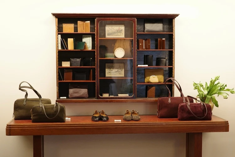 【話題】韓国レザーブランド〈TOUT Y EST〉が恵比寿に“日本初の路面店”をオープン_11