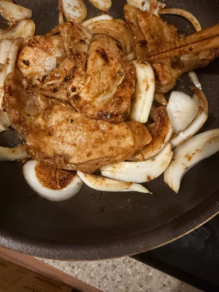 【時短】冷凍したまま焼くだけ！理研ビタミン「パッとジュッと豚生姜焼き用」を使ってみた_7