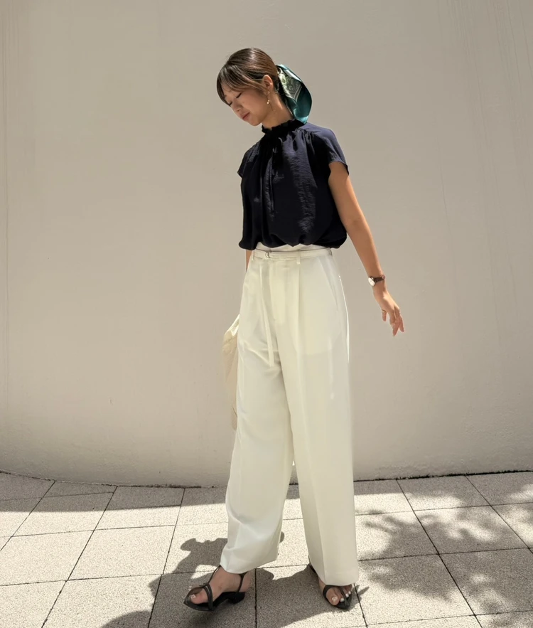 アンフィーロ　　プレス着用画像