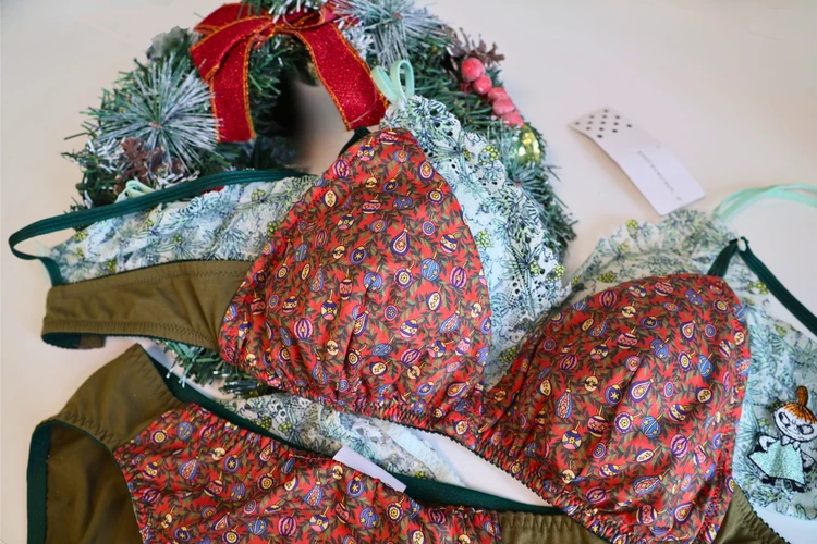 【コラボ】コフレだけじゃない！ホリデーシーズンを彩るランジェリー【ノンワイヤーブラのススメ】_1