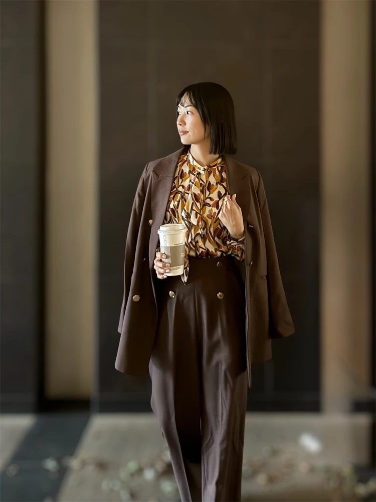 30代女性のオフィスカジュアル セットアップコーデ