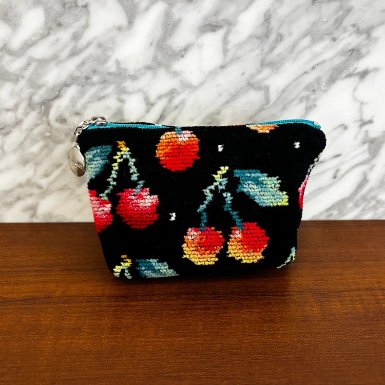 【愛用コスメONLY】30代OL持ち歩きポーチの中身公開♡韓国コスメ&個人的ベスコス_2