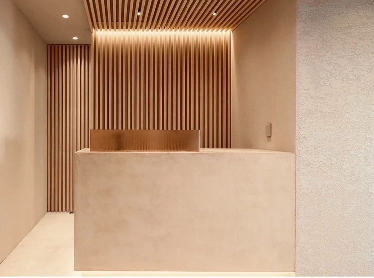 京都・四条烏丸　Lond ambre店内