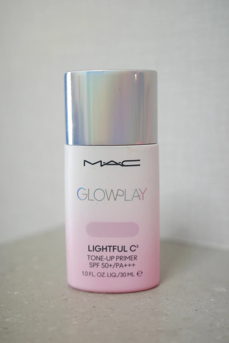 M·A·Cトーンアッププライマー使用後の肌|透明感と明るさが出たベースメイク