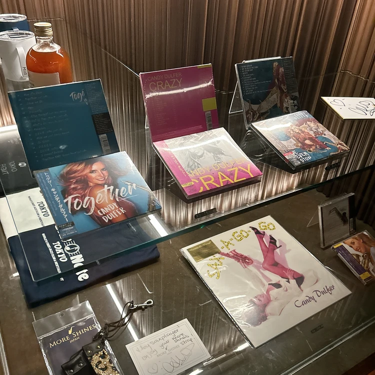 キャンディー・ダルファーさんのグッズ