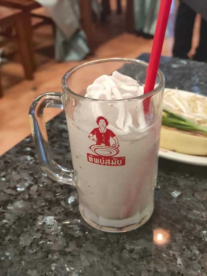 ティップサマイ　ココナッツスムージー