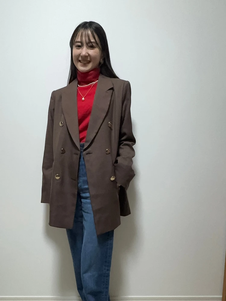 普段のコーデに、着回し抜群なジャケットを羽織るだけでこなれ感を演出。 デニム合わせでもとってもかわいい！！  ジャケット/トーナル トップス/ユニクロ デニム/ヤヌーク