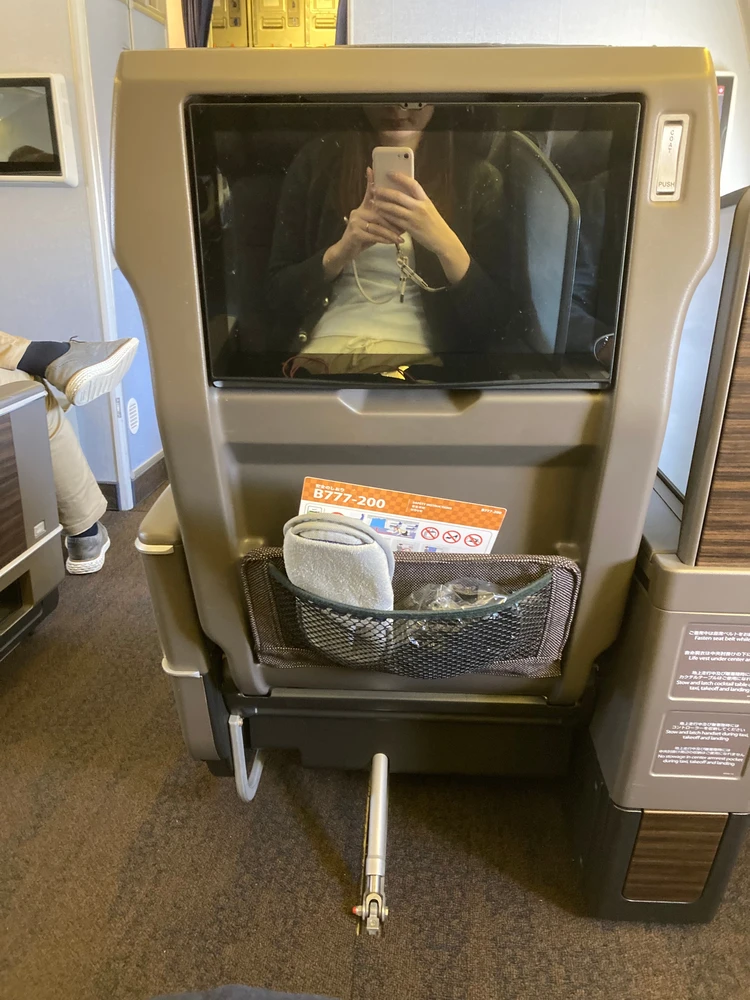 ANAプレミアムクラス搭乗記【伊丹↔︎那覇】_2_1