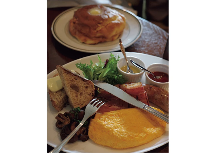 Q.休日の過ごし方は？