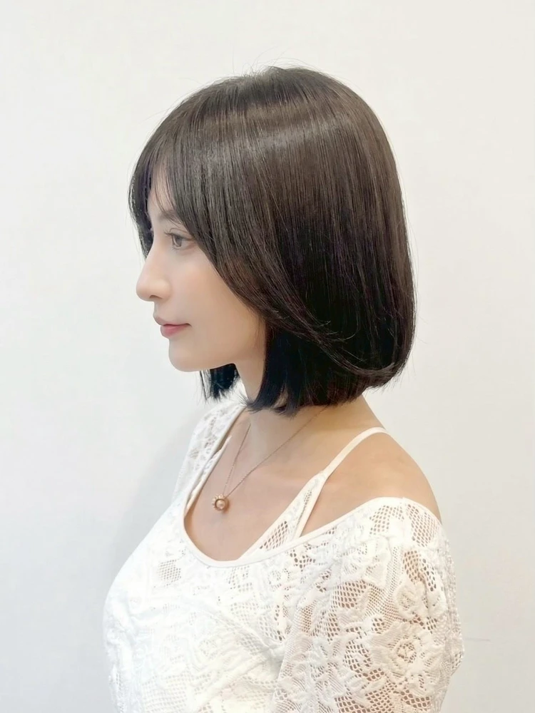 30代　髪型・ボブのサイド