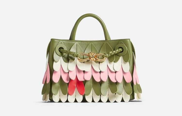 【BOTTEGA VENETA（ボッテガ・ヴェネタ）】ハートモチーフが彩るバレンタインデーカプセルコレクションが登場