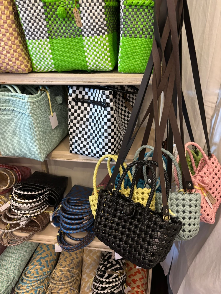 可愛すぎる👜インドネシアバリで見つけたバッグ屋さん_2_2