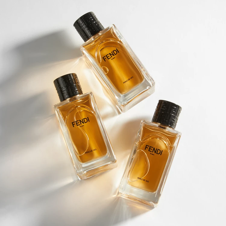 フェンディ　フレグランス各￥49500