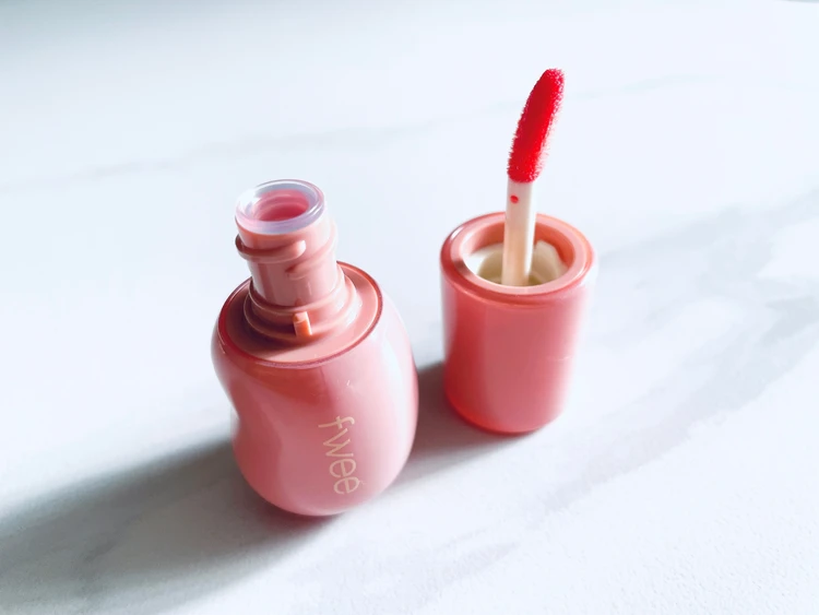 【愛用韓国コスメ】整形級のぷっくり感と話題のリップグロス＆プランパー！_1