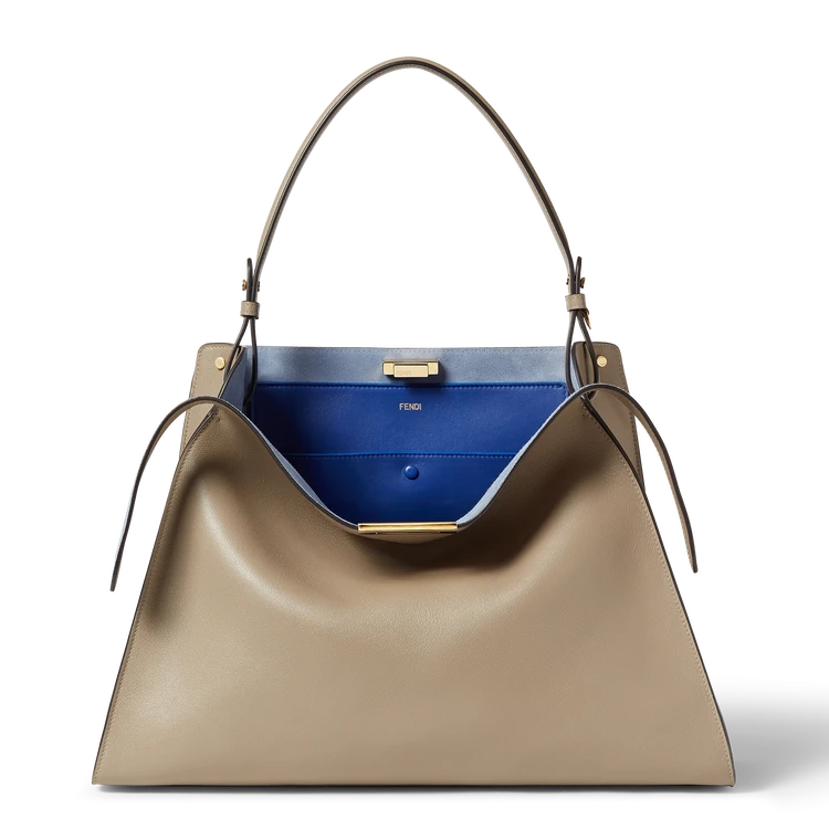 「フェンディ ウェイ」バッグ ラージサイズ￥643500（H32×W43×D17cm）