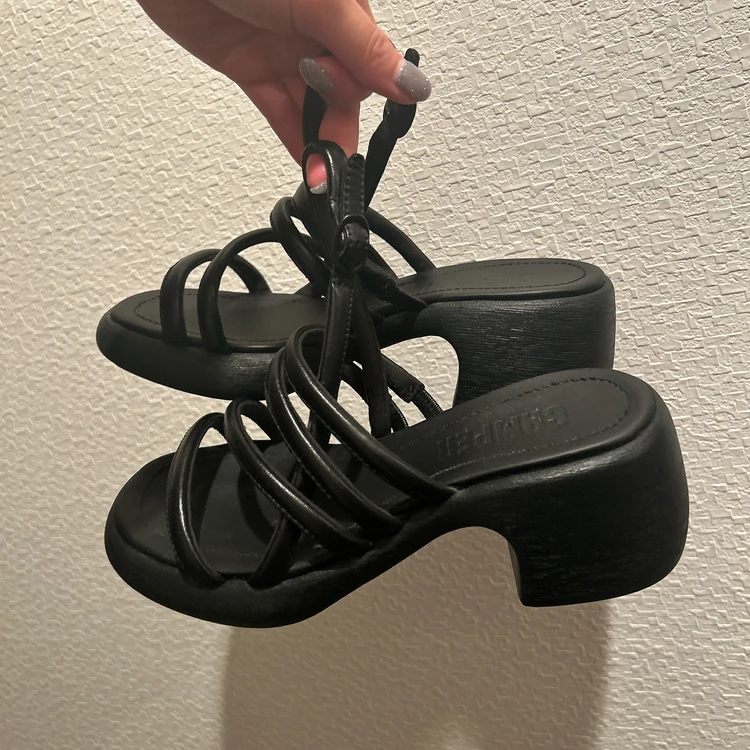 Camper（カンペール）「Thelma Sandal(テルマサンダル)」