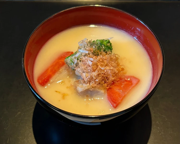 【1月20日（火）まで】虎屋菓寮でいただく、白味噌仕立てのお雑煮_2