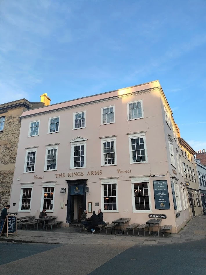 King's Arms, Oxford　オックスフォード　パブ