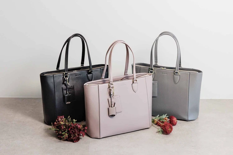 【Jewelna Rose」（ジュエルナローズ）】お仕事＆推しゴトに便利なバッグシリーズ「オタハピ」に「オタハピ・トートバッグ」が登場！ 