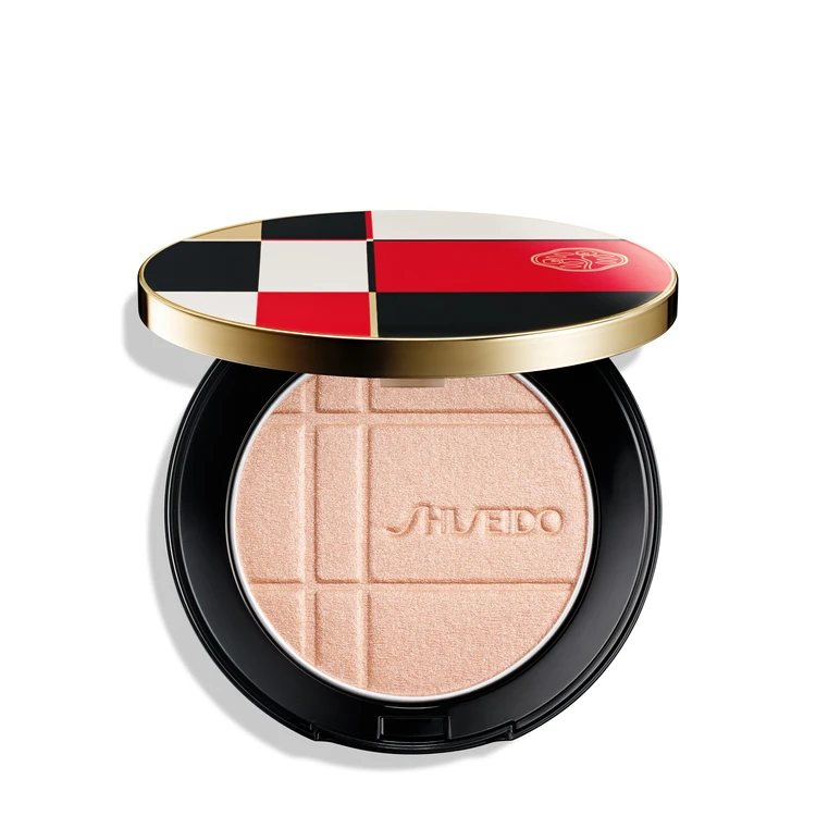 「SHISEIDO カラー＋グロウ エンハンサー」ベージュクリスタル