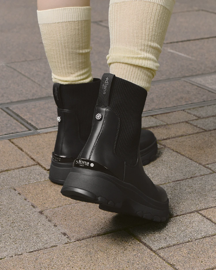 Side Gore Short Boots　２色展開