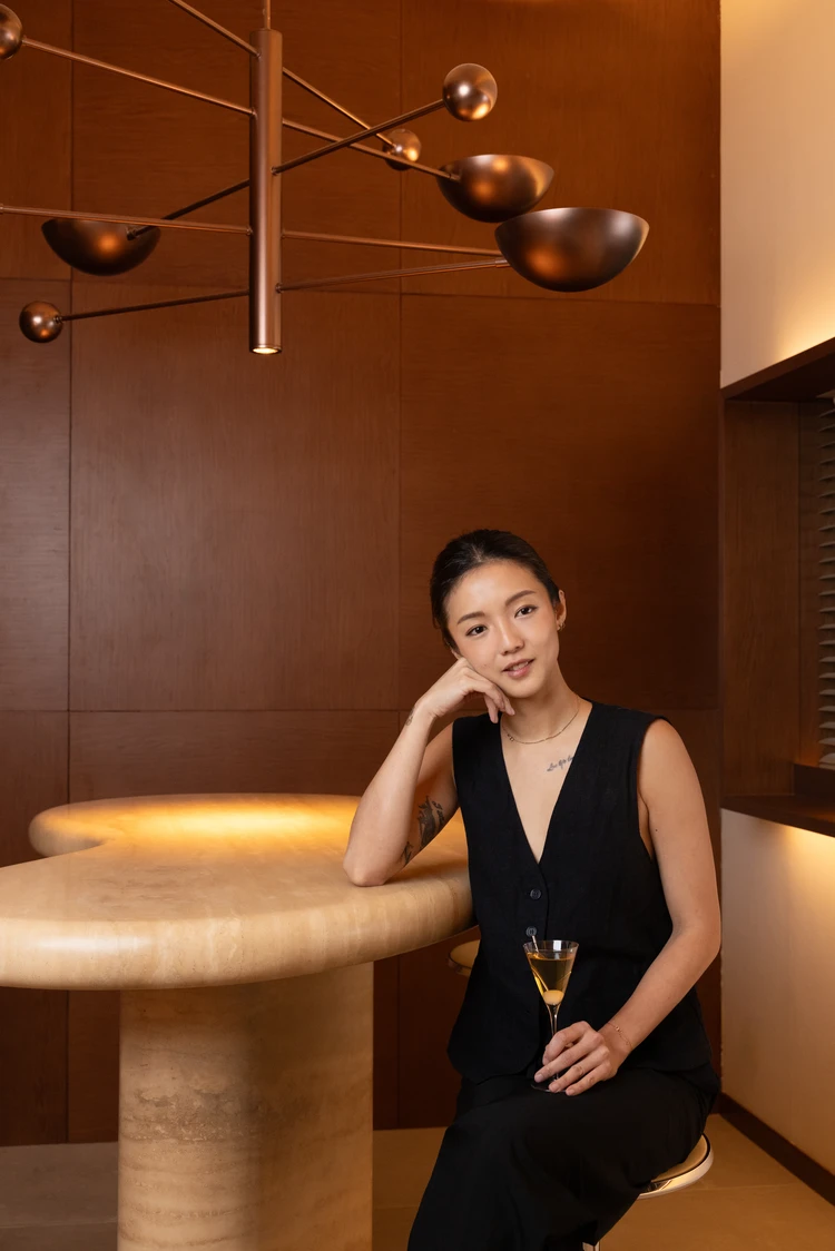 Mius　香港　バー