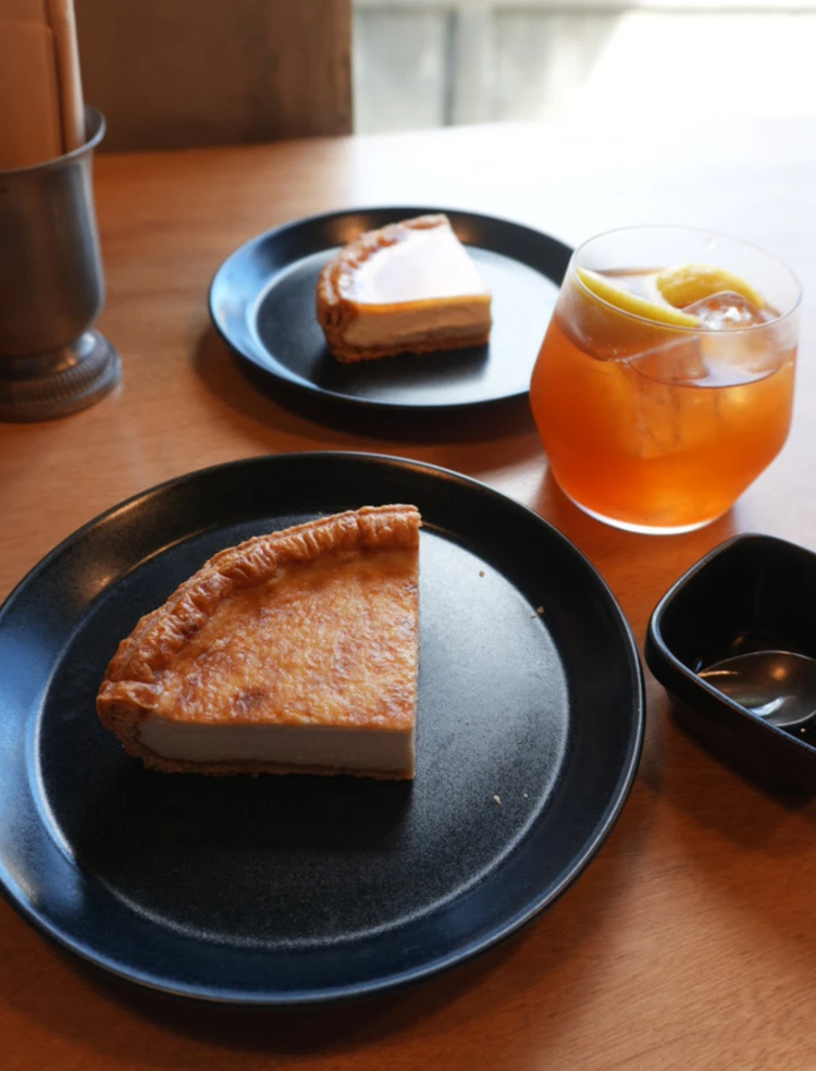 【鎌倉・長谷カフェ】ゴルゴンゾーラのチーズケーキってどんな味?「THE CIRCUS」で2種のチーズケーキを食べ比べてみた