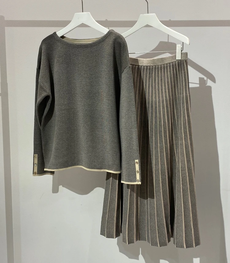 インディヴィ　ジャカードボートネックニットとジャカードプリーツスカート　セットアップ　トープ