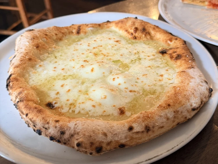 中目黒にある「聖林館」のビアンカ。