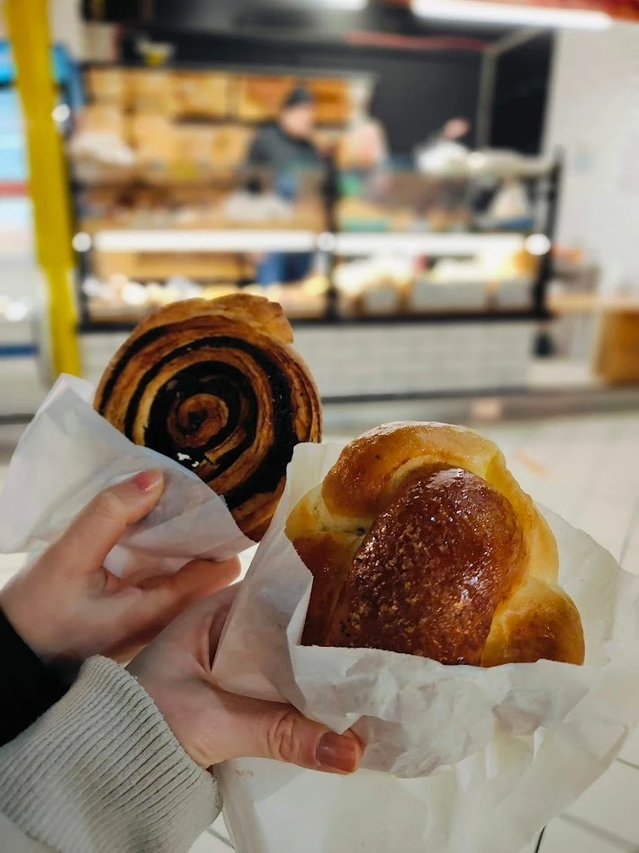 Lehel Market パン