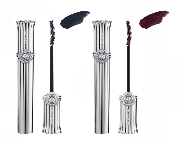 ジルスチュアート　ブルーミングラッシュ ニュアンスカーラー