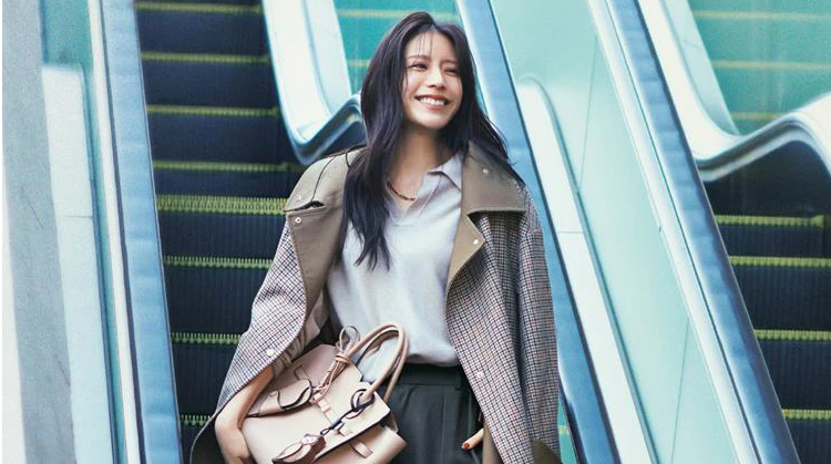 【2026年最新スラックス12選】どんなトップスにも落ち着きと洗練感を添えてくれる“お守り”パンツ