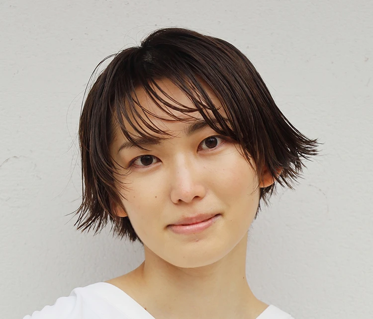 30代ー40代髪型・ショートボブの正面