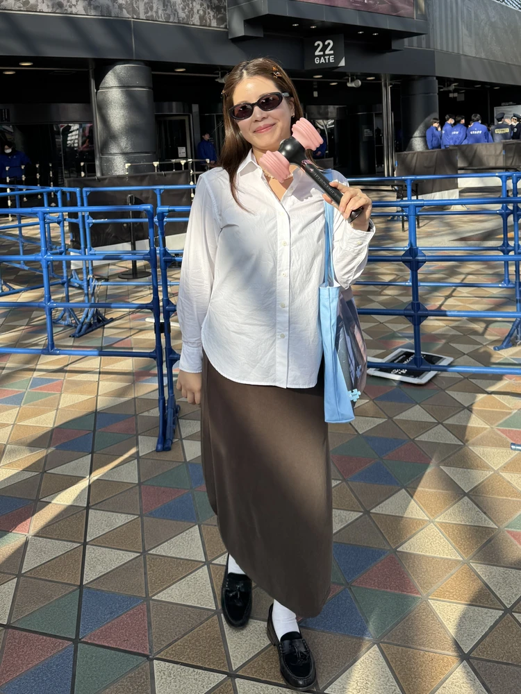 Gentle Monsterのサングラスを合わせたライブ参戦コーデ。BLACKPINKのライブにて。