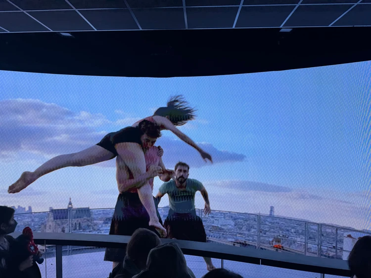 バレエ「パ・ド・トロワ」　フランス館　大阪万博　大阪・関西万博　フランスパビリオン