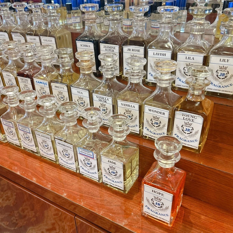 シンガポール旅行「ジャマル カズラ アロマティクス」