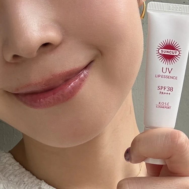 サンカット UVリップエッセンス SPF38 PA+++ 実際の使用感
