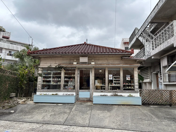 10ヶ月ベビーと行く3泊4日沖縄旅後半【美ら海水族館、プール、ホテルディナー、やちむん通り】_25