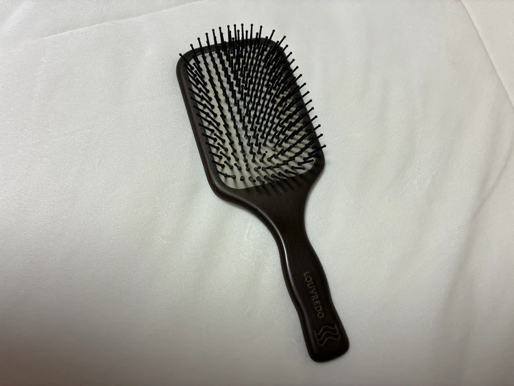癖っ毛な私の美髪習慣〜毎日たくさんのヘアブラシを使ってます〜_3_1