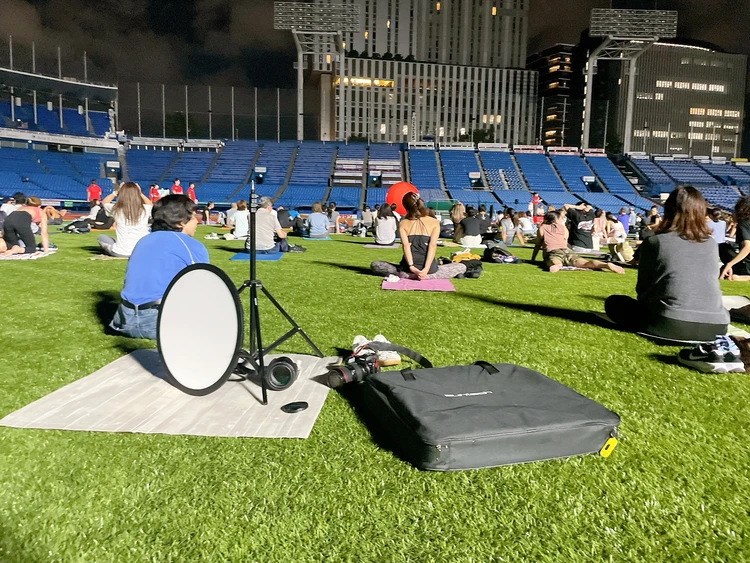 夜風に癒される！ナイトヨガ@神宮球場を完全レポ！　＃ヨガ部_1