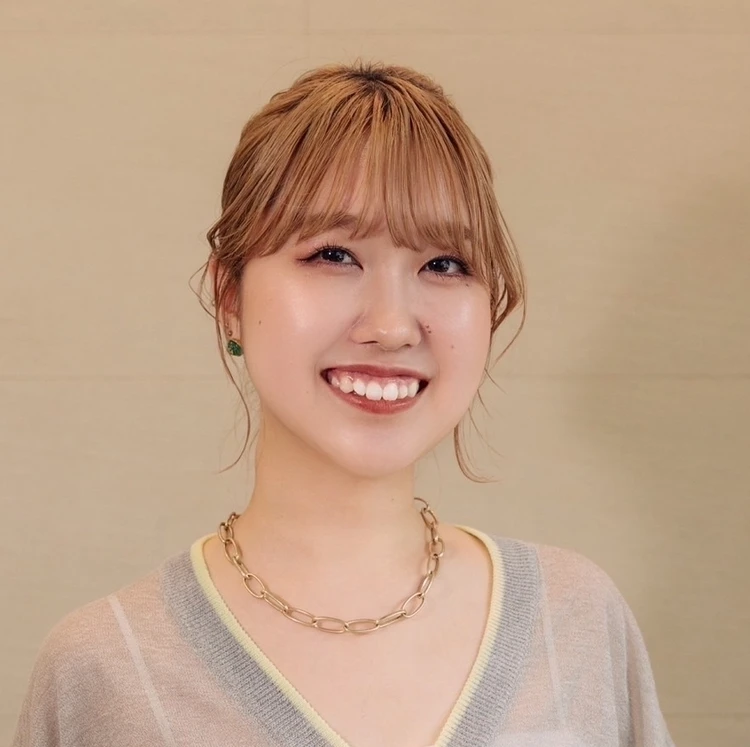  鈴木　菖／すずき　あやめ