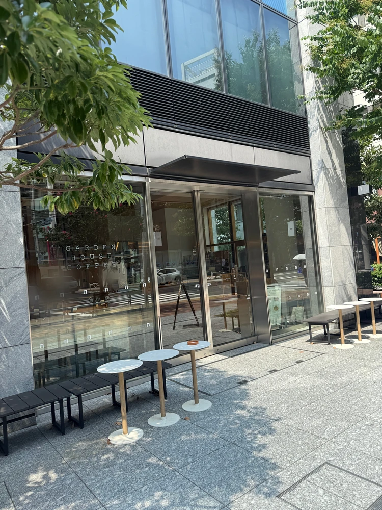 GARDEN HOUSE COFFEE 日本橋　兜町　ランチ　カフェ　Wifi  電源　コンセント　完備　オフィスワーカー　おすすめ　人気