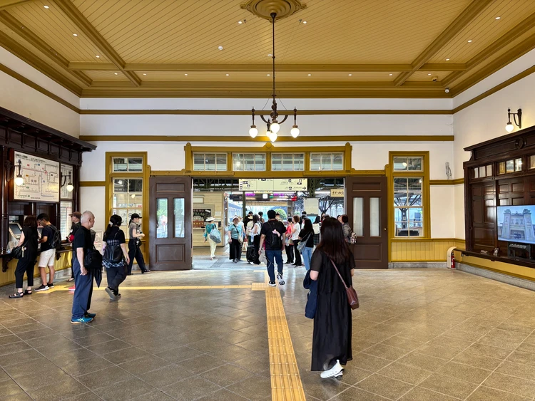 門司港駅構内