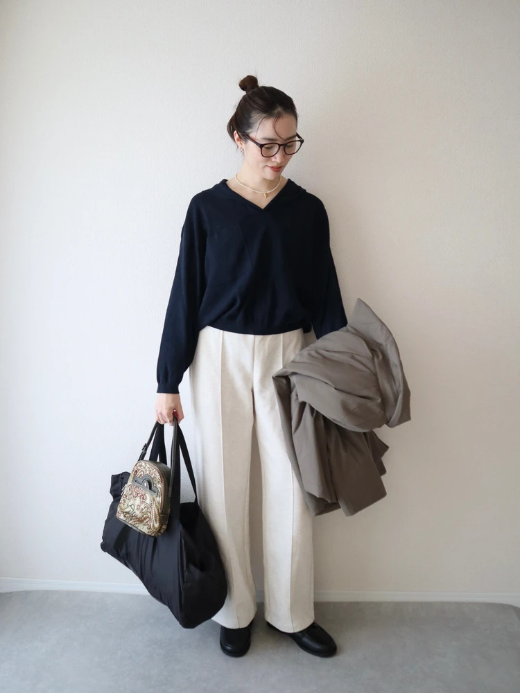 30代 ママ 旅 旅行 コーデ ファッション 電車 1泊2日 子連れ ユニクロ UNIQLO スウェットストレートパンツ