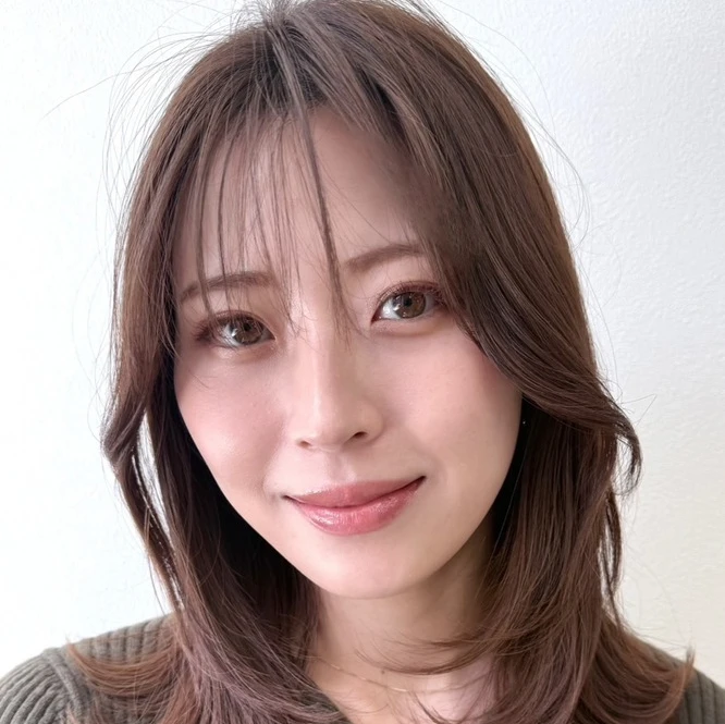 【ミディアム・30代大人の髪型】秋のトレンドへア・エアリーミディ