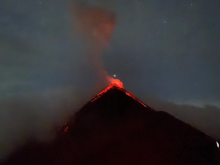 グアテマラ 火山