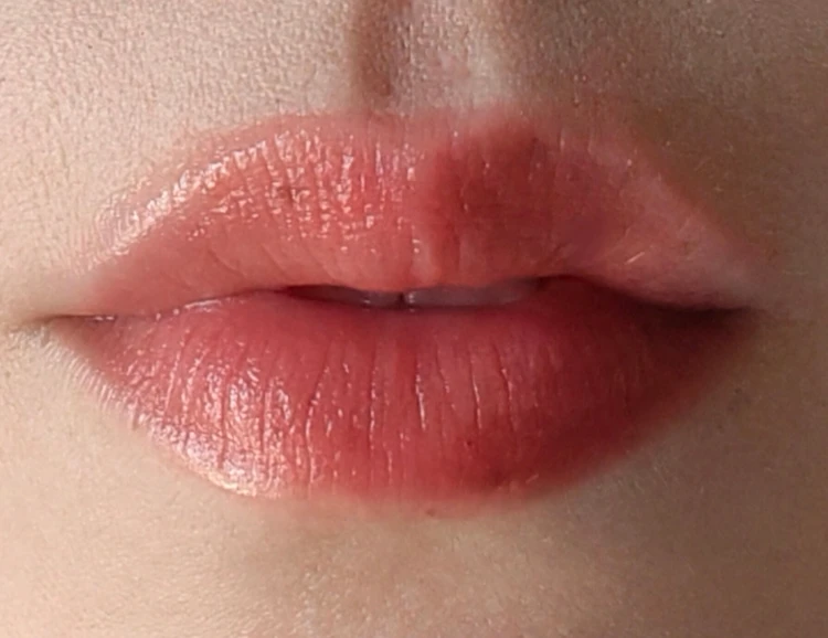 リップ　塗る前