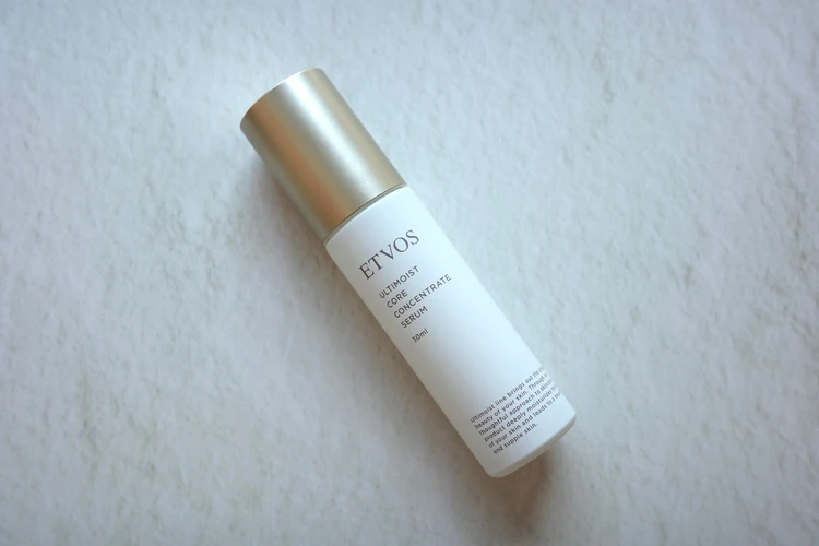 【新発売】エトヴォス初の導入美容液がすごい_1