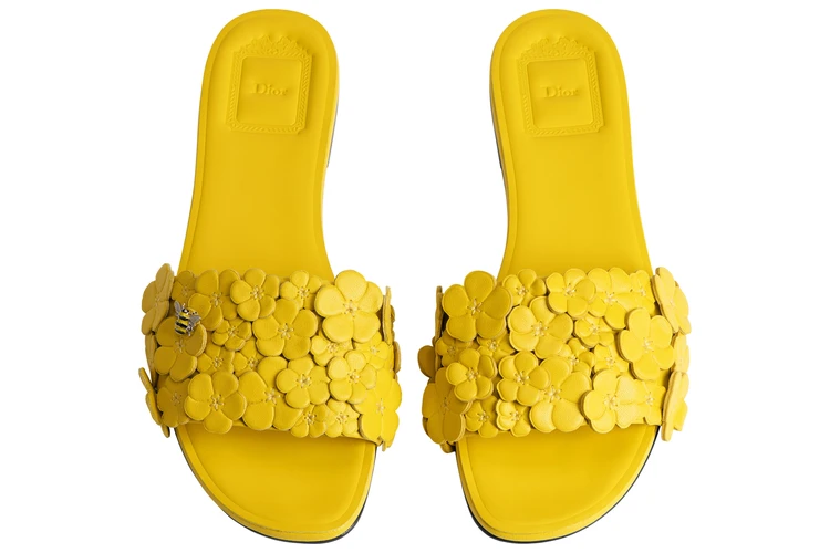 「ディオール ブルーム」サンダル￥175000（ポップアップ限定アイテム）