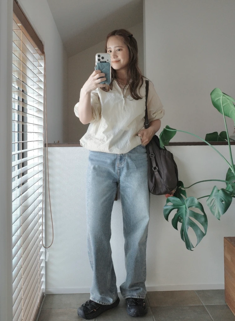 綺麗めスタイルさんにもオススメ！HOKA HOPARA 夏のアウトドアサンダル_6